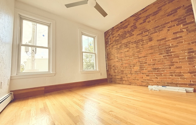 675 E 7 ST