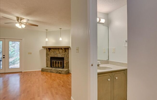 2 Bedroom 2.5 Bath in Joshua Tree Villas