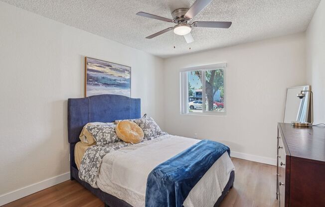 2 beds, 2 baths, 808 sqft, $1,294, Unit 1116