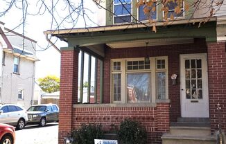 3 bedroom with modern Kitchen