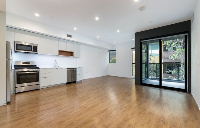 2 beds, 2 baths, 1,084 sqft, $4,200, Unit 313