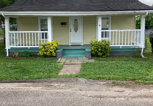 522 RADFORD PL