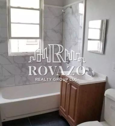 40 Monticello Ave # 2