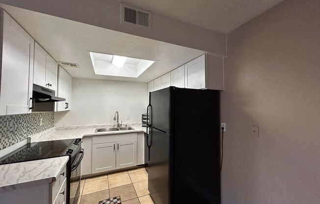 2 beds, 2 baths, $1,500