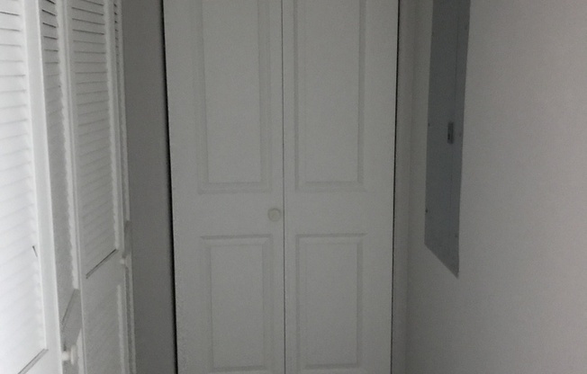 1 bed, 1 bath, $1,900, Unit Unit 804