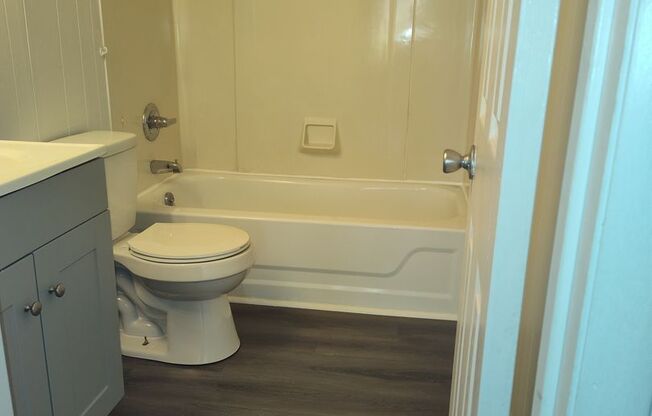 Studio, 1 bath, $450, Unit 148