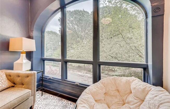 3 beds, 3 baths, $4,195, Unit Unit # 5