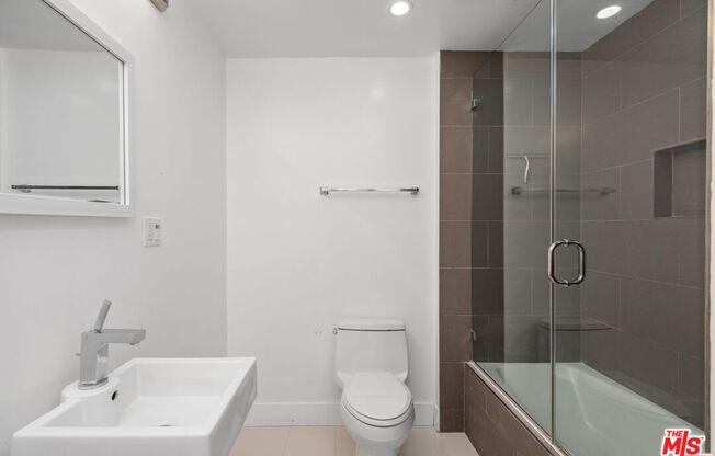 Studio, 1 bath, 536 sqft, $2,850, Unit 511