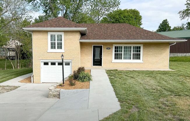 Located in Belle, MO