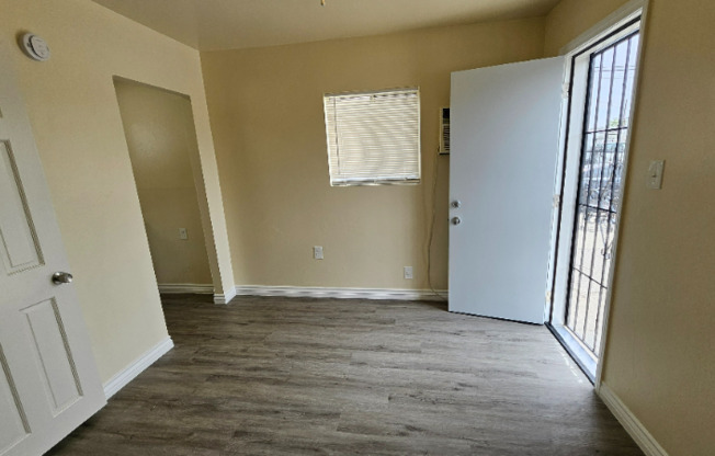 13453 1/4 FILMORE ST