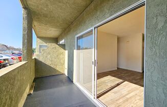 2 beds, 2 baths, 925 sqft, $1,995, Unit 102