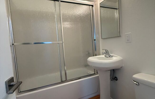 1 bed, 1 bath, 525 sqft, $1,795, Unit 9181-9