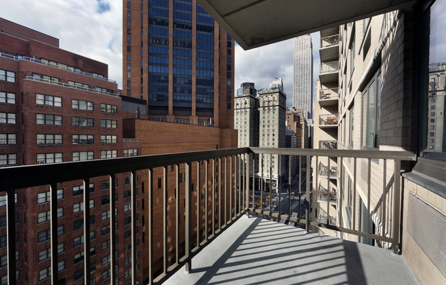 1 bed, 1 bath, $5,375, Unit 8H