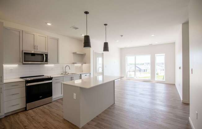 The Earl Apartments 2 Bed 2 Bath 1047