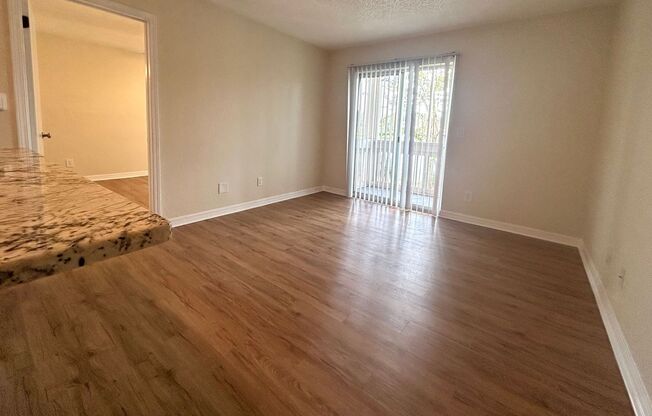 1 Bed/1 Bath Apartment in Community with Great Amenities