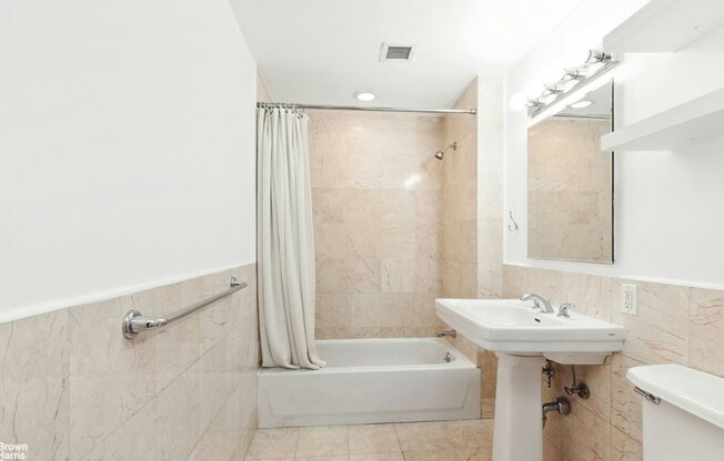 163 SAINT NICHOLAS AVE