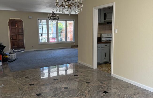SINGLE STORY DOLL HOUSE ON CORNER LOT...3 BED/2BA WITH LAUNDRY ROOM