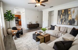 Beautiful Renovated 2 Bedroom 2 Bathroom Water Front Property!!!