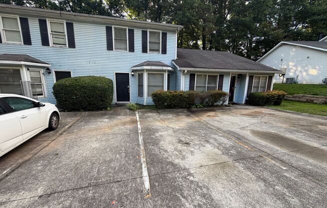 1215 Oakplace Drive