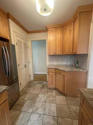 2 beds, 1 bath, 1,200 sqft, $2,999