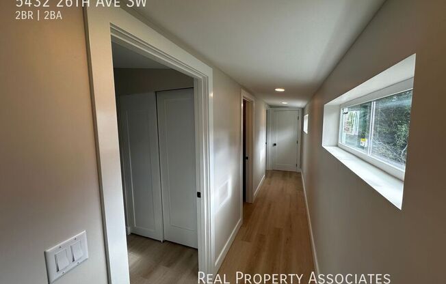5432 26 AVE SW
