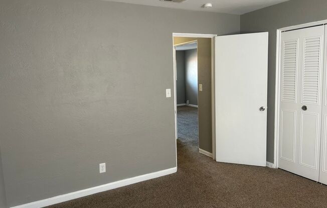 2 beds, 1 bath, 750 sqft, $1,095, Unit B10 1011 16