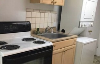 2 beds, 1 bath, 864 sqft, $1,200, Unit Unit 1/2