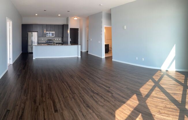 2 beds, 2 baths, 1,412 sqft, $3,375, Unit 806 (Penthouse)