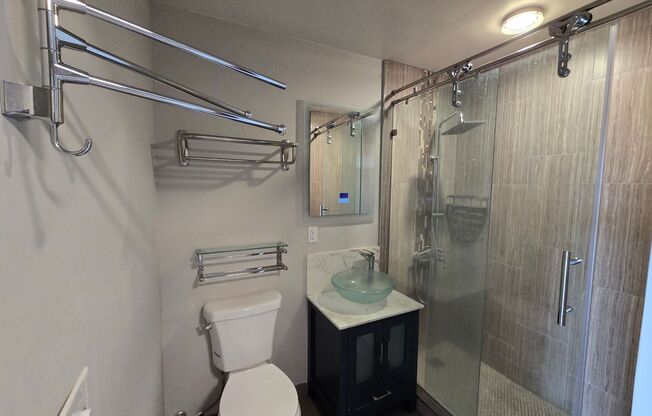 Studio, 1 bath, 388 sqft, $1,045, Unit #9