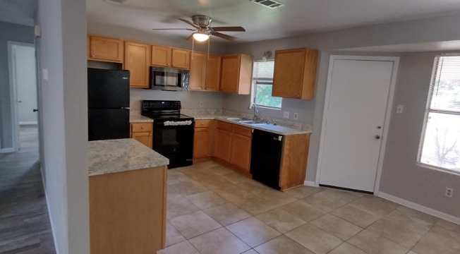 2505 MARK DR