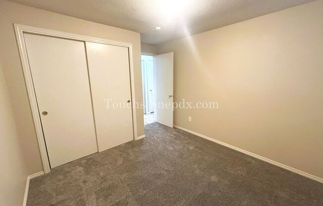 2 beds, 1 bath, 800 sqft, $1,795, Unit 1930