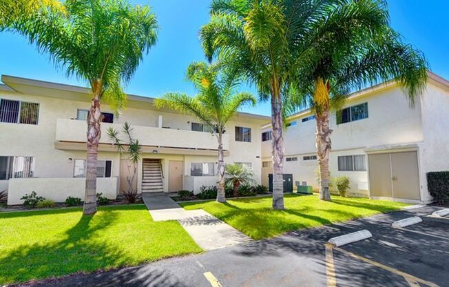 2 beds, 2 baths, 925 sqft, $2,450, Unit 58