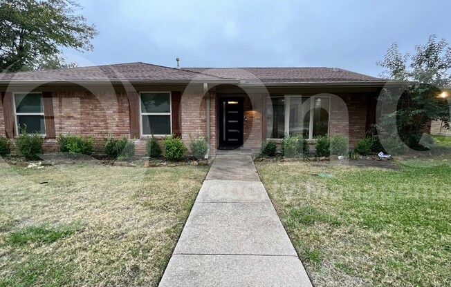 1724 WESTLAKE DR