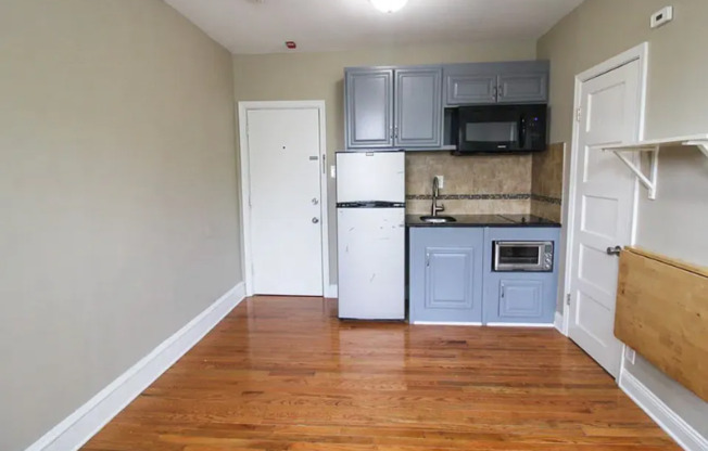 920 S SAINT BERNARD ST