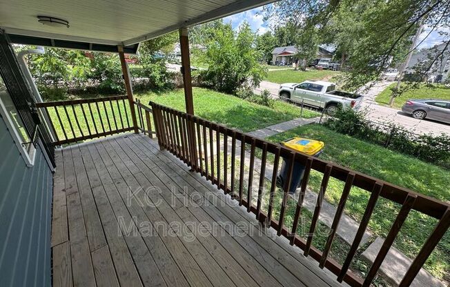 4438 BALES AVE