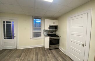 3 beds, 1 bath, $1,595