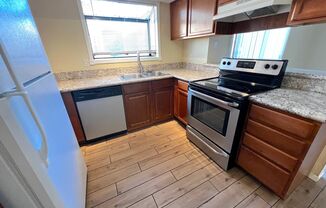 2bed/2bath first floor condo