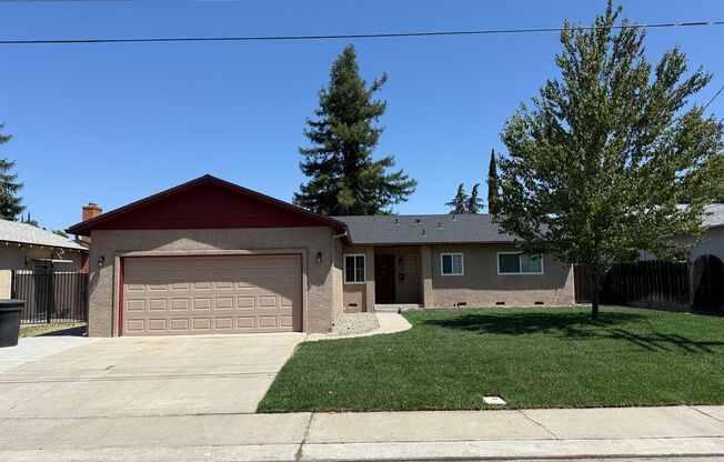 Newly remodeled 3 bedroom in the heart of Modesto!