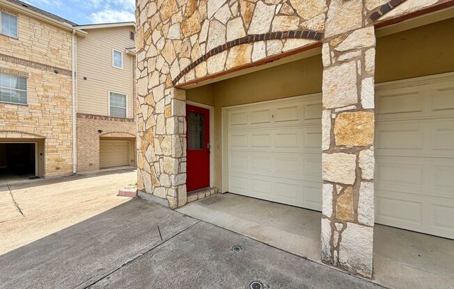 1402 Parker Lane