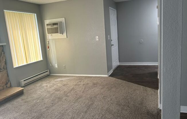 2 beds, 1 bath, 850 sqft, $1,550, Unit 1107 L7