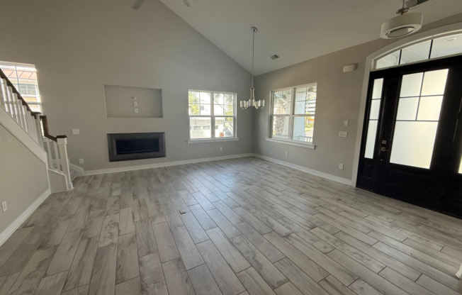 5349 OCEAN VLG DR