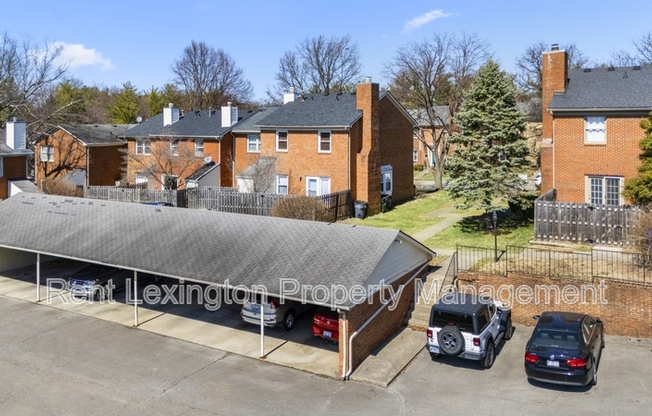 1298 GRAY HAWK RD
