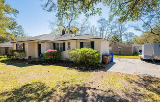 1671 HUNLEY AVE