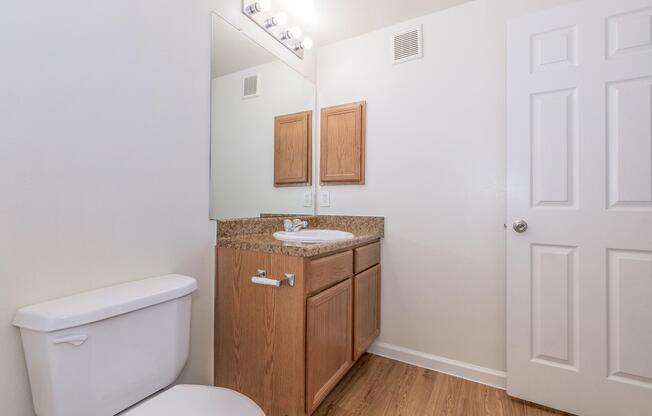 2 beds, 2 baths, 920 sqft, $1,199