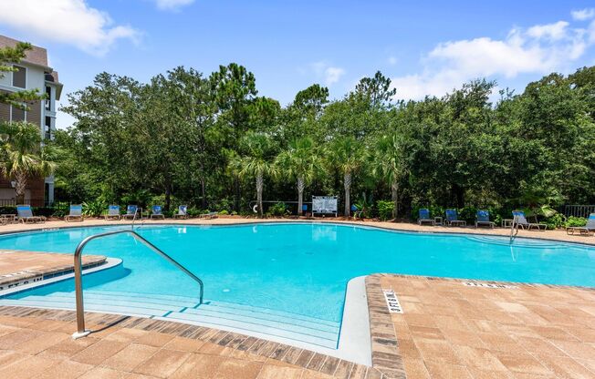 2 Bedroom, 2 Bathroom Wolf Creek Condo Available Now!