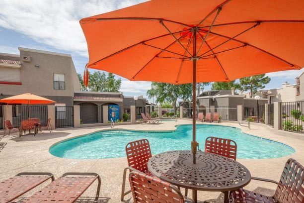 Poolside Dining Tables at Ranchwood Apartments, Arizona