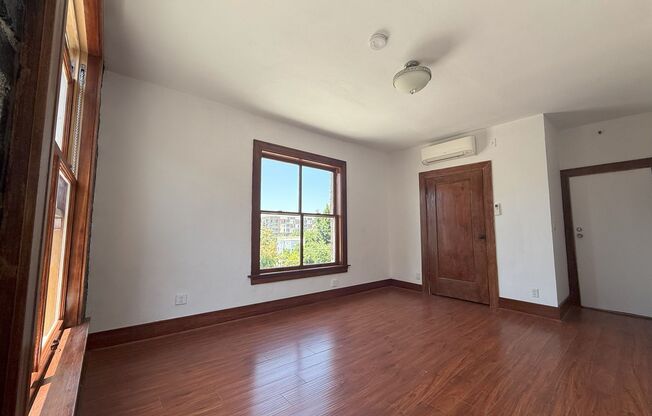 Studio, 1 bath, 325 sqft, $1,424, Unit I501