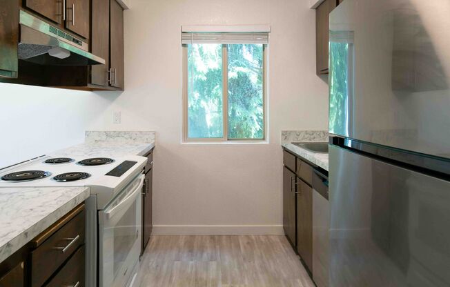 Woodridge Apartments