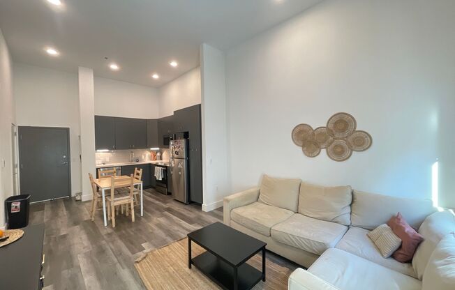 2 beds, 2 baths, $1,495, Unit 101