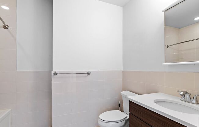 1 bed, 1 bath, 782 sqft, $2,620, Unit 4N